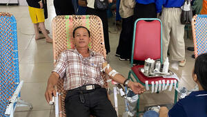 z7073468283748_93274cead56cdddf26e3e07da1f5e718_23e69