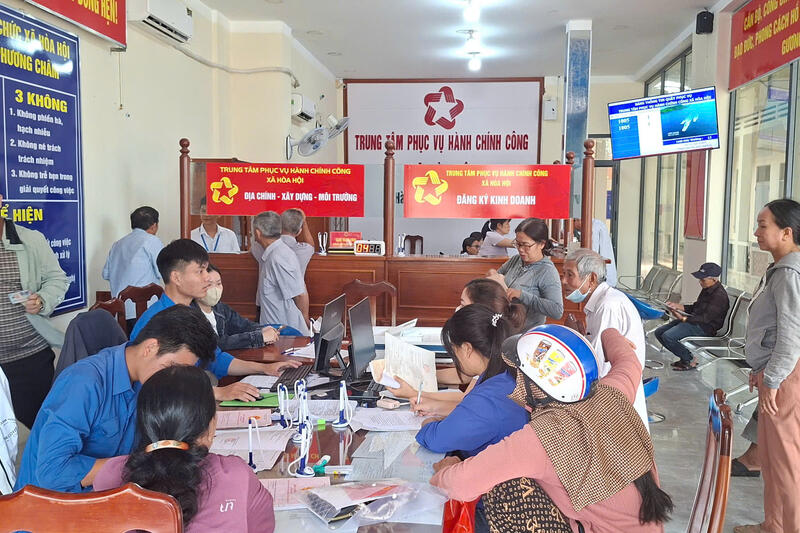 Trung tâm Phục vụ Hành chính công UBND xã Hòa Hội - Nơi mang lại sự tiện ích, hiệu quả và hài lòng cho người dân